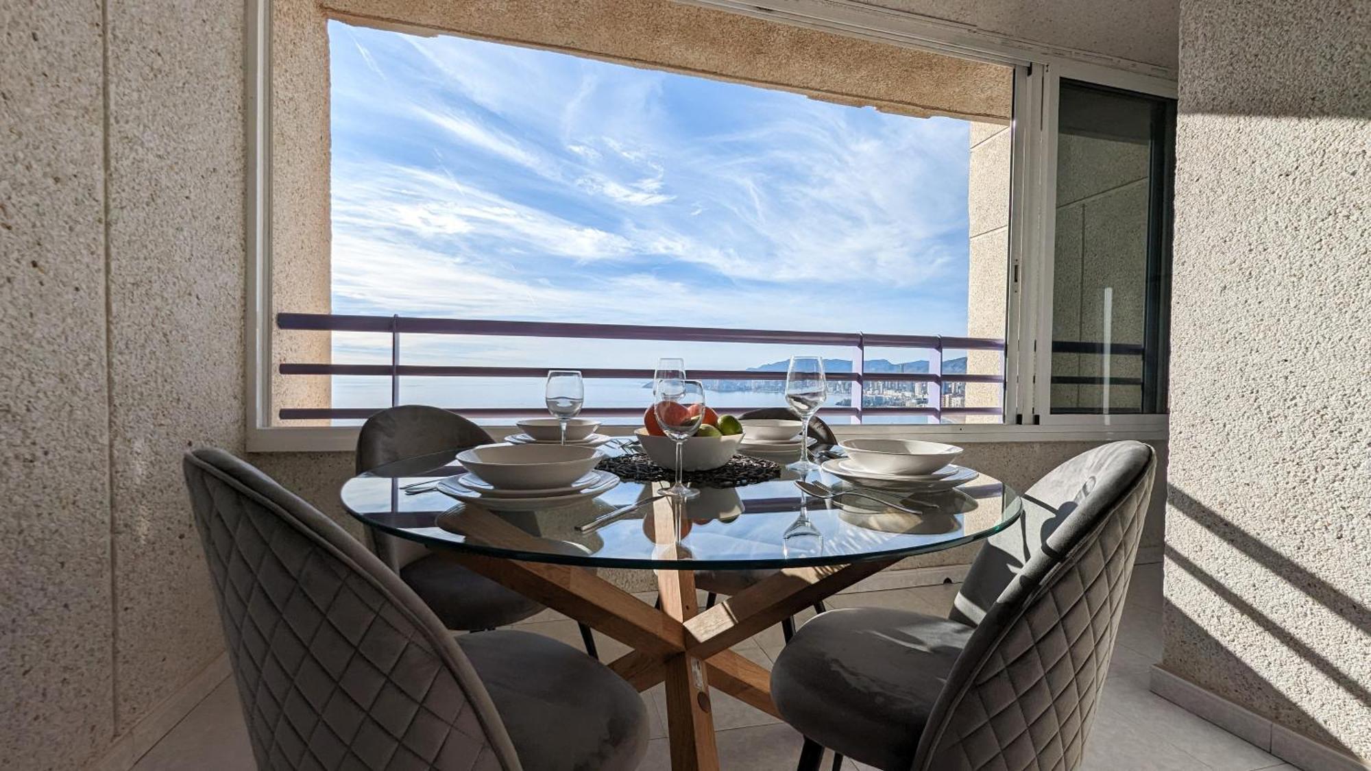 Tropic Mar Sea View Apartments Benidorm Luaran gambar